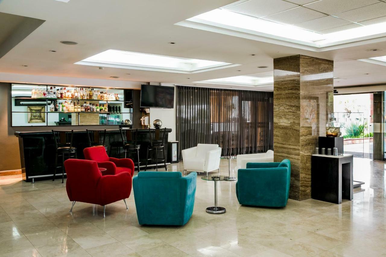 Imperio De Angeles Executive Leon Poliforum Εξωτερικό φωτογραφία